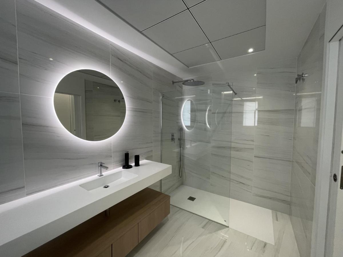 Apartment Luxury Sea View Penthouse By United Renters *
