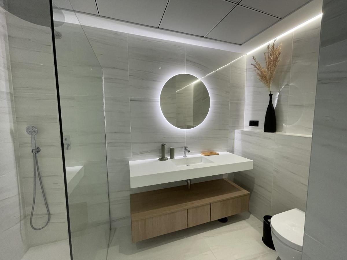 Apartment Luxury Sea View Penthouse By United Renters *